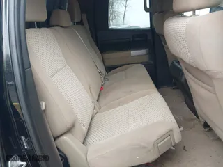 2007 Toyota Tundra SR5 with VIN 5TBBV54187S454250, listed as a IAAI auction lot 41805487 with 164,020 mi miles. Bid and sale history available at carsss.com. Image 8.