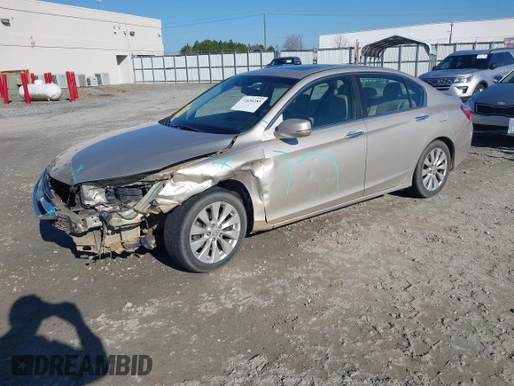 2013 Honda Accord Sdn EX-L with VIN 1HGCR2F82DA137163, listed as a IAAI auction lot 41636283 with 216,743 mi miles. Bid and sale history available at carsss.com. Image 2.