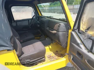 2002 Jeep Wrangler X with VIN 1J4FA39S02P727172, listed as a IAAI auction lot 42612634 with 108,788 mi miles and . Bid and sale history available at DreamBid. Image 5.