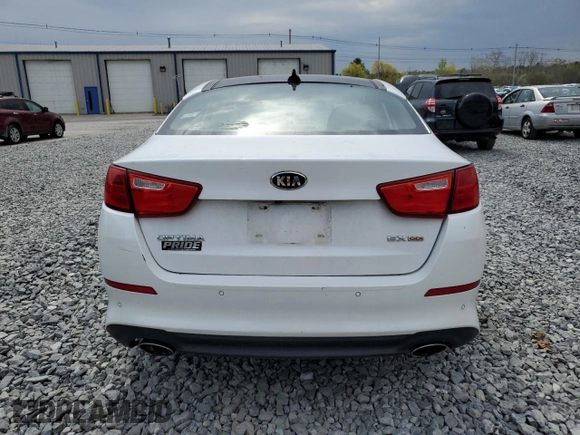2014 Kia Optima EX with VIN 5XXGN4A70EG322470, listed as a Copart auction lot 54383545 with 72,904 mi miles and Clean Title. Bid and sale history available at carsss.com. Image 6.