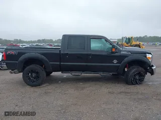 2015 Ford Super Duty F-250 SRW Lariat with VIN 1FT7W2BT7FED63648, listed as a IAAI auction lot 41988979 with 112,493 mi miles. Bid and sale history available at carsss.com. Image 13.