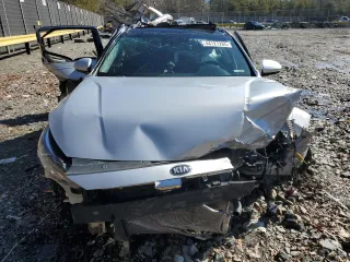 2017 Kia Cadenza Limited with VIN KNALC4J13H5083633, listed as a Copart auction lot 44767565 with Not Provided miles and Salvage Title. Bid and sale history available at carsss.com. Image 5.