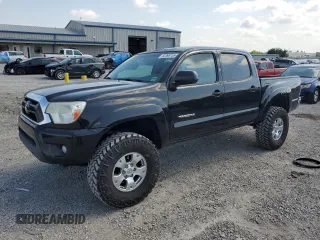 2012 Toyota Tacoma with VIN 3TMLU4EN6CM082475, listed as a Copart auction lot 62398155 with 86,297 mi miles and Salvage title. Bid and sale history available at DreamBid. Image 1.