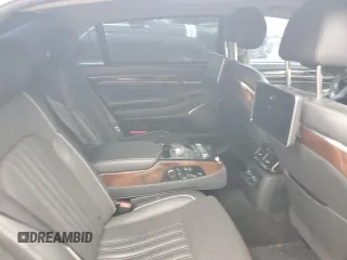 2019 Genesis G90 z VIN KMTF54JHXKU054443, wystawiony jako Copart lot #45126905 z przebiegiem 40 172 mil mil oraz Szkoda całkowita • Salvage title. Historia ofert i sprzedaży dostępna na DreamBid. Obrazek 10.