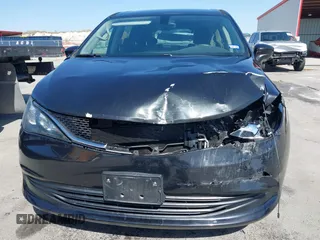 2017 Chrysler Pacifica Touring with VIN 2C4RC1DG6HR501164, listed as a IAAI auction lot 41863304 with 87,705 mi miles and . Bid and sale history available at DreamBid. Image 6.
