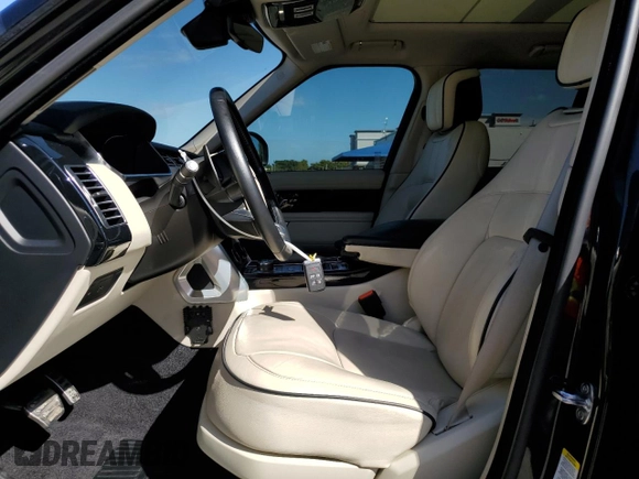 2021 Land Rover Range Rover с VIN SALGR2SU4MA451876, выставлен на аукционе Copart как лот 46472015 с пробегом 37 399 миль миль и На запчасти • Non repairable. История ставок и продаж доступна на DreamBid. Изображение 7.