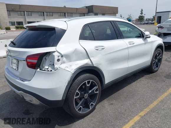 2019 Mercedes-Benz GLA 250 z VIN WDCTG4EB9KJ550931, wystawiony jako IAAI lot #42223075 z przebiegiem 86 012 mil mil oraz . Historia ofert i sprzedaży dostępna na DreamBid. Obrazek 4.