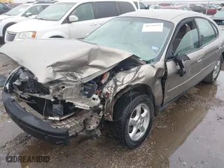 2004 Ford Taurus SE with VIN 1FAFP53U94A131211, listed as a IAAI auction lot 40930929 with 1 mi miles. Bid and sale history available at carsss.com. Image 6.