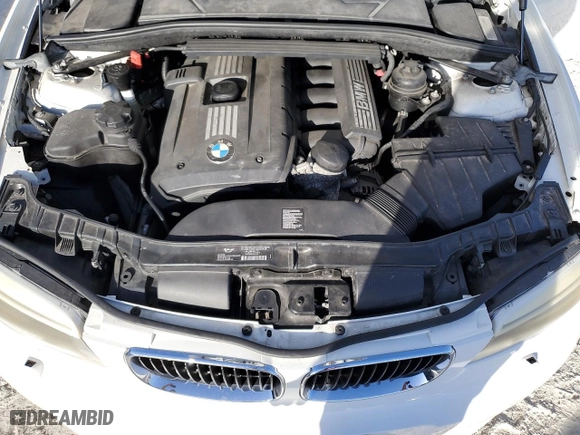 2012 BMW 1 Series 128i with VIN WBAUL7C53CVM83528, listed as a Copart auction lot 77259974 with 0 mi miles and Non Repairable. Bid and sale history available at carsss.com. Image 11.