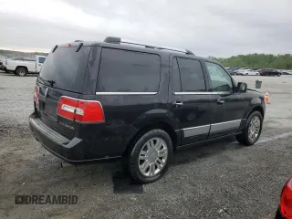 2011 Lincoln Navigator with VIN 5LMJJ2J5XBEJ04548, listed as a Copart auction lot 52440525 with 266,999 mi miles and Salvage title. Bid and sale history available at DreamBid. Image 3.