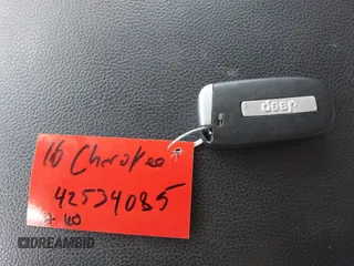 2016 Jeep Cherokee Latitude with VIN 1C4PJLCS8GW229995, listed as a IAAI auction lot 42534085 with 158,263 mi miles and . Bid and sale history available at DreamBid. Image 11.