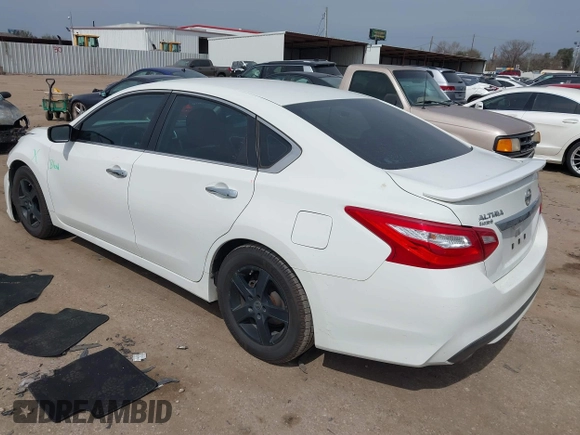 2016 Nissan Altima SV with VIN 1N4AL3AP2GC146486, listed as a IAAI auction lot 41694332 with 135,076 mi miles and . Bid and sale history available at DreamBid. Image 3.