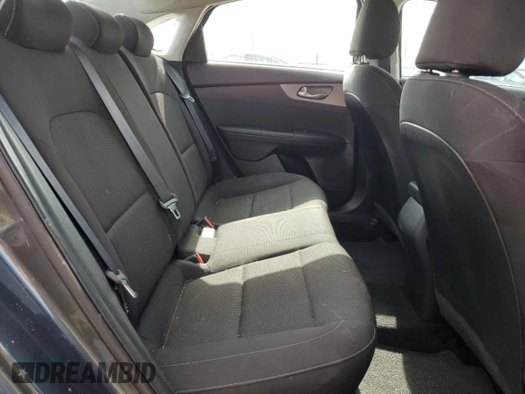 2021 Kia Forte LXS with VIN 3KPF24AD7ME334598, listed as a Copart auction lot 50231785 with 37,448 mi miles and Salvage Title. Bid and sale history available at DreamBid. Image 10.