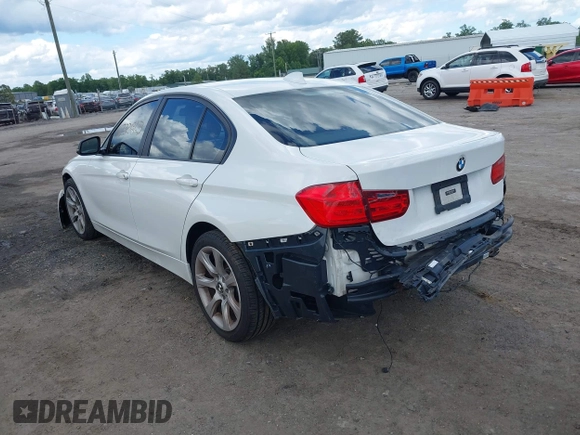2013 BMW 3 Series 335i xDrive with VIN WBA3B9C59DJ899358, listed as a IAAI auction lot 42321863 with 127,700 mi miles and . Bid and sale history available at DreamBid. Image 3.