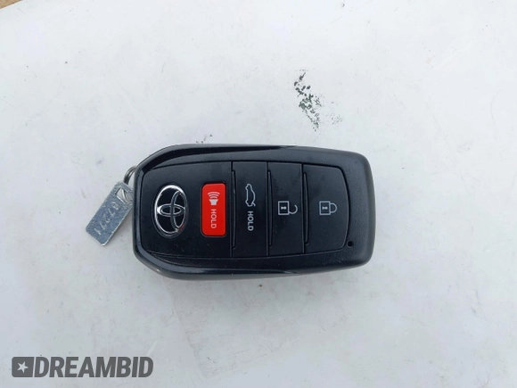 2025 Toyota Camry LE z VIN 4T1DAACK5SU554563, wystawiony jako IAAI lot #41788016 z przebiegiem 4 023 mil mil oraz . Historia ofert i sprzedaży dostępna na DreamBid. Obrazek 11.