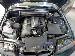 2003 BMW 3 Series 325Ci with VIN WBABS33423JY44040, listed as a Copart auction lot 88942165 with 162,105 mi miles and Salvage Title. Bid and sale history available at carsss.com. Image 11.