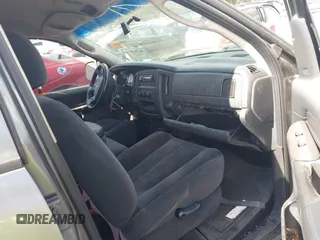 2005 Dodge 1500 SLT with VIN 1D7HA18N95S210796, listed as a IAAI auction lot 40763914 with 216,415 mi miles. Bid and sale history available at carsss.com. Image 5.