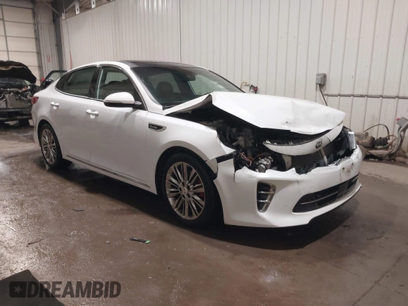 2016 Kia Optima SXL Turbo with VIN 5XXGV4L21GG073147, listed as a IAAI auction lot 41504517 with 130,467 mi miles. Bid and sale history available at carsss.com. Image 1.
