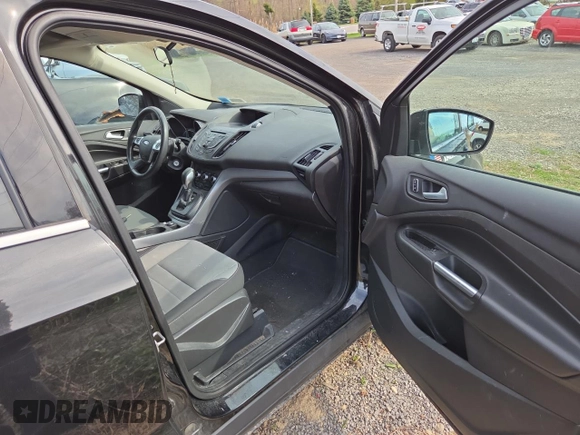2014 Ford Escape SE with VIN 1FMCU0G96EUE08875, listed as a Copart auction lot 54764395 with 1 mi miles and Clean Title. Bid and sale history available at carsss.com. Image 5.