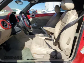 2014 Volkswagen Beetle 2.0L TDI с VIN 3VW6L7AT8EM822467, выставлен на аукционе Copart как лот 46369595 с пробегом 154 175 миль миль и Списание • Salvage title. История ставок и продаж доступна на DreamBid. Изображение 7.