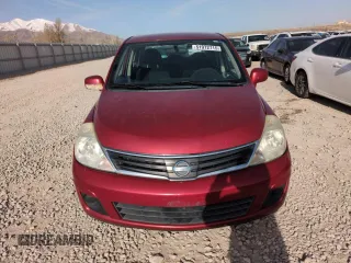 2010 Nissan Versa S z VIN 3N1BC1APXAL439022, wystawiony jako Copart lot #51972715 z przebiegiem 176 841 mil mil oraz Szkoda całkowita • Salvage title. Historia ofert i sprzedaży dostępna na DreamBid. Obrazek 5.