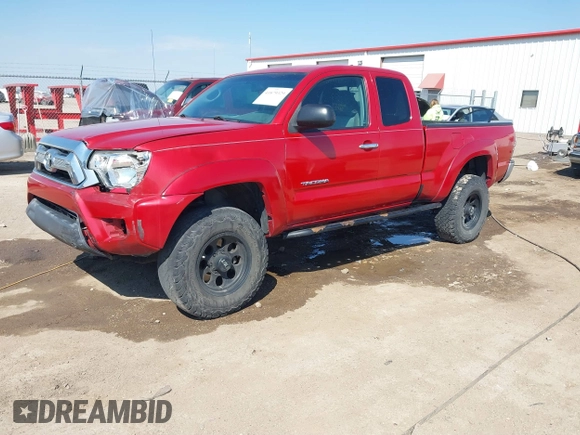2014 Toyota Tacoma with VIN 5TFUU4EN7EX084785, listed as a IAAI auction lot 41879329 with 133,216 mi miles and . Bid and sale history available at DreamBid. Image 17.