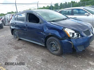 2009 Pontiac Vibe 1SA z VIN 5Y2SL67859Z458396, wystawiony jako IAAI lot #42319089 z przebiegiem 174 056 mil mil oraz . Historia ofert i sprzedaży dostępna na DreamBid. Obrazek 1.