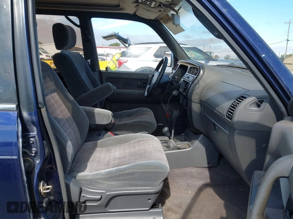 1996 Isuzu Trooper with VIN JACDJ58V9T7918352, listed as a IAAI auction lot 42834262 with 177,888 mi miles and . Bid and sale history available at DreamBid. Image 5.