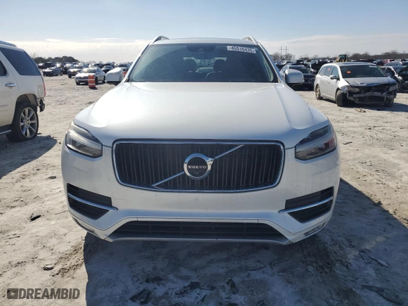 2017 Volvo XC90 Momentum with VIN YV4A22PK9H1132937, listed as a Copart auction lot 45510435 with NaN miles and Salvage Title. Bid and sale history available at carsss.com. Image 5.