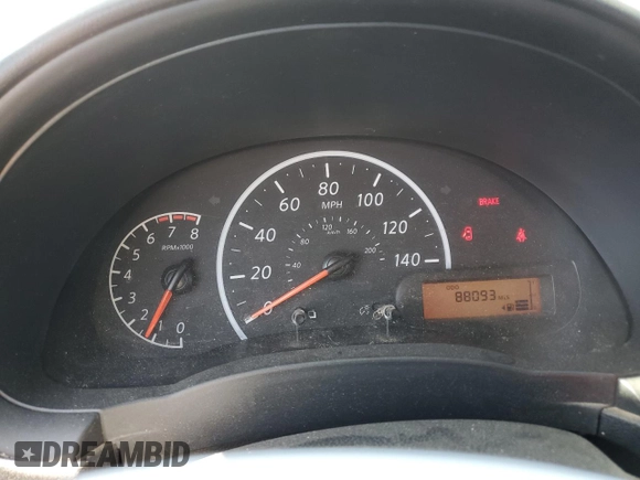 2017 Nissan Versa S z VIN 3N1CN7AP1HL887077, wystawiony jako Copart lot #55360465 z przebiegiem 88 093 mil mil oraz Szkoda całkowita • Salvage title. Historia ofert i sprzedaży dostępna na DreamBid. Obrazek 9.