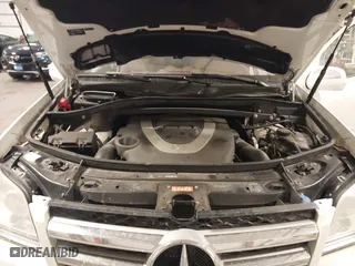 2009 Mercedes-Benz GL-Class 5.5L with VIN 4JGBF86E59A506399, listed as a IAAI auction lot 41618813 with 93,870 mi miles. Bid and sale history available at carsss.com. Image 10.