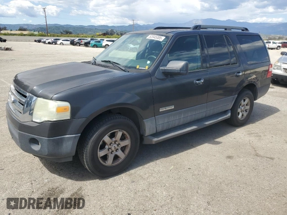 2007 Ford Expedition XLT with VIN 1FMFU15527LA55577, listed as a Copart auction lot 52045385 with 102,401 mi miles and Clean title. Bid and sale history available at DreamBid. Image 1.