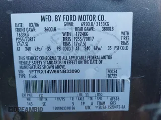 2006 Ford F-150 STX with VIN 1FTRX14W66NB33090, listed as a IAAI auction lot 41338300 with 1 mi miles. Bid and sale history available at carsss.com. Image 9.