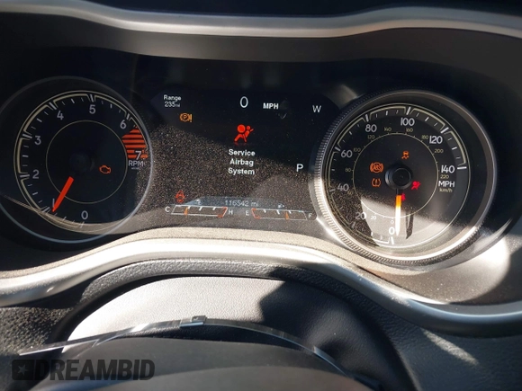 2017 Jeep Cherokee Trailhawk L Plus with VIN 1C4PJMBBXHW634944, listed as a IAAI auction lot 41022673 with 116,542 mi miles. Bid and sale history available at carsss.com. Image 7.