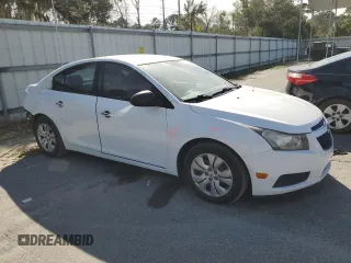 2014 Chevrolet Cruze LS with VIN 1G1PA5SHXE7104160, listed as a Copart auction lot 55236335 with 135,954 mi miles and Salvage Title. Bid and sale history available at carsss.com. Image 4.