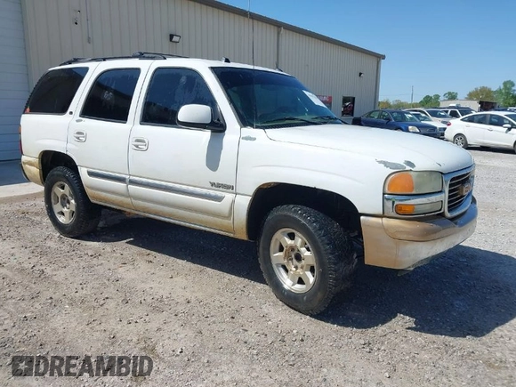 2005 GMC Yukon SLT with VIN 1GKEC13T35J128179, listed as a IAAI auction lot 41985296 with 255,582 mi miles. Bid and sale history available at carsss.com. Image 1.