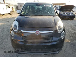 2014 FIAT 500L Easy with VIN ZFBCFABH3EZ002111, listed as a Copart auction lot 84072054 with 133,321 mi miles and Clean Title. Bid and sale history available at DreamBid. Image 5.