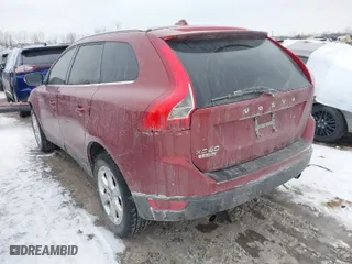 2013 Volvo XC60 3.2L with VIN YV4952DL8D2393553, listed as a IAAI auction lot 41374999 with 150,502 mi miles. Bid and sale history available at carsss.com. Image 3.