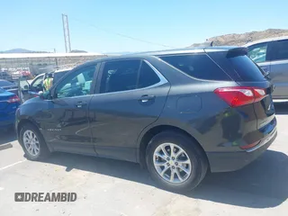 2021 Chevrolet Equinox LT z VIN 2GNAXKEV1M6165950, wystawiony jako IAAI lot #42221591 z przebiegiem Nie podano mil oraz . Historia ofert i sprzedaży dostępna na DreamBid. Obrazek 14.