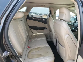 2017 Lincoln MKC Reserve with VIN 5LMCJ3C96HUL27604, listed as a Copart auction lot 58562805 with 90,279 mi miles and Salvage title. Bid and sale history available at DreamBid. Image 11.