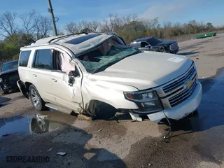 2015 Chevrolet Tahoe LTZ with VIN 1GNSCCKC4FR171824, listed as a IAAI auction lot 41121478 with 1 mi miles. Bid and sale history available at carsss.com. Image 1.