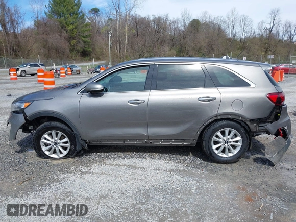 2019 Kia Sorento L with VIN 5XYPG4A32KG512687, listed as a IAAI auction lot 41857401 with 108,483 mi miles. Bid and sale history available at carsss.com. Image 14.