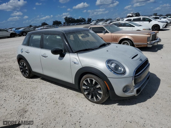 2020 MINI Hardtop 4 Door Cooper S with VIN WMWXU9C04L2L95650, listed as a Copart auction lot 75909594 with 20440 miles and Salvage Title. Bid and sale history available at carsss.com. Image 4.