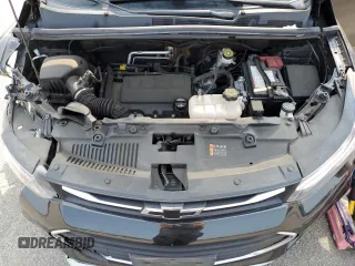 2020 Chevrolet Trax LT with VIN KL7CJPSB2LB336966, listed as a Copart auction lot 59807465 with 31,878 mi miles and Salvage title. Bid and sale history available at DreamBid. Image 11.