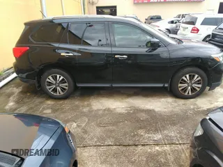 2017 Nissan Pathfinder S with VIN 5N1DR2MN2HC902650, listed as a IAAI auction lot 42367629 with 139,223 mi miles and . Bid and sale history available at DreamBid. Image 13.