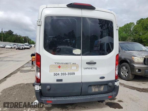 2018 Ford Transit с VIN 1FTYE2CM1JKB06591, выставлен на аукционе Copart как лот 54611555 с пробегом 205 814 миль миль и Списание • Salvage title. История ставок и продаж доступна на DreamBid. Изображение 6.