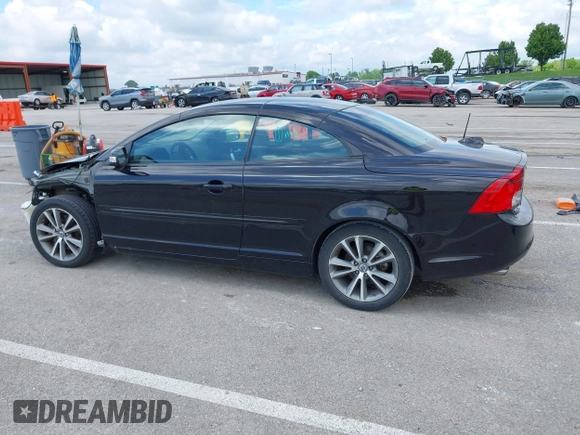 2013 Volvo C70 T5 с VIN YV1672MC6DJ140019, выставлен на аукционе IAAI как лот 42156461 с пробегом 72 669 миль миль и . История ставок и продаж доступна на DreamBid. Изображение 15.