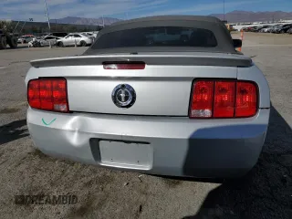 2007 Ford Mustang Deluxe with VIN 1ZVFT84N875363419, listed as a Copart auction lot 45342325 with 118,453 mi miles and Salvage Title. Bid and sale history available at carsss.com. Image 6.