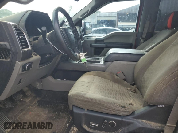 2015 Ford F-150 XLT z VIN 1FTEW1EF0FKE13265, wystawiony jako Copart lot #61180215 z przebiegiem 256 164 mil mil oraz Szkoda całkowita • Salvage title. Historia ofert i sprzedaży dostępna na DreamBid. Obrazek 7.