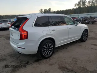 2020 Volvo XC90 Momentum with VIN YV4A221K1L1533819, listed as a Copart auction lot 84431514 with 81,666 mi miles and Salvage Title. Bid and sale history available at DreamBid. Image 3.